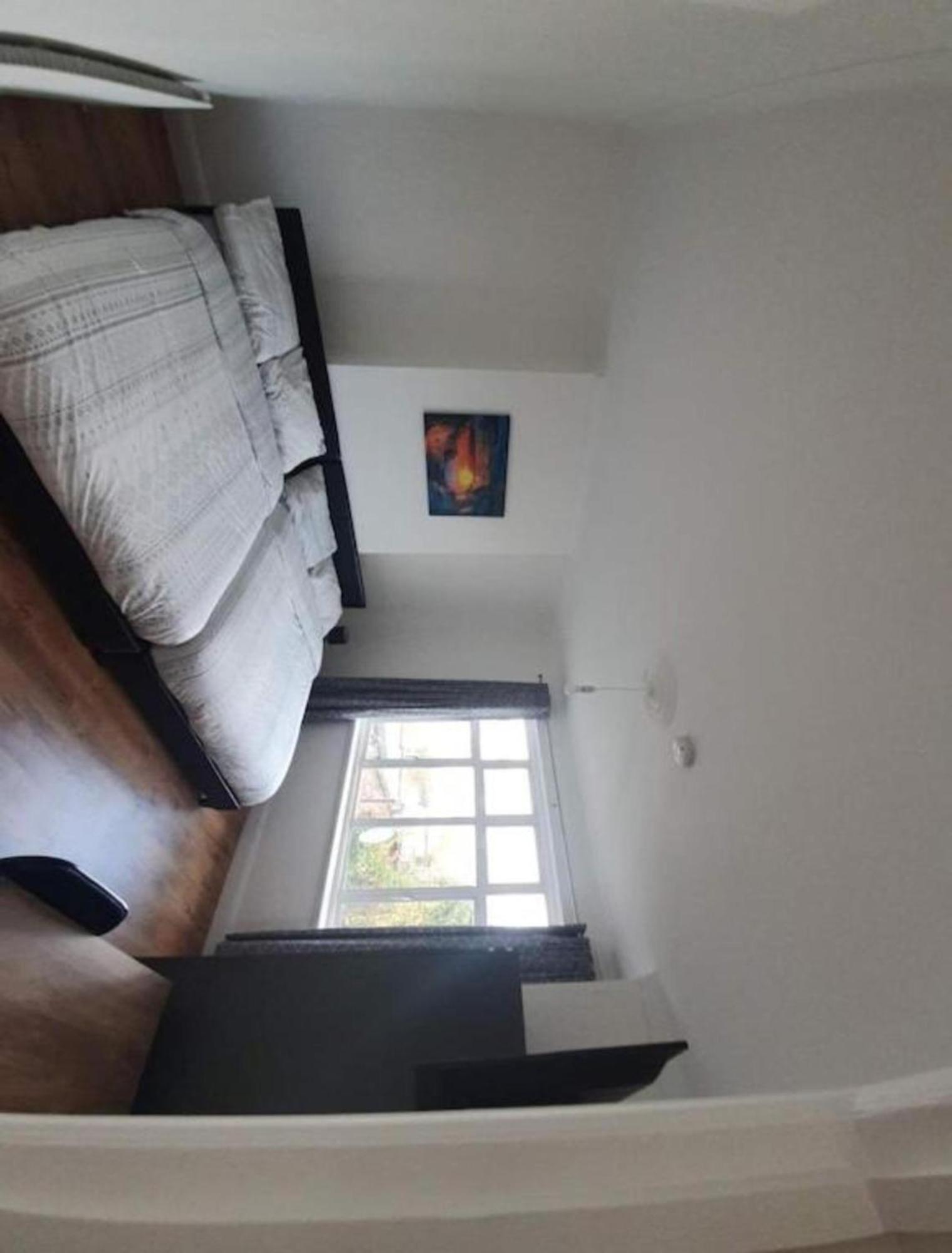 Oyo Timi Holiday Homes Londra Esterno foto